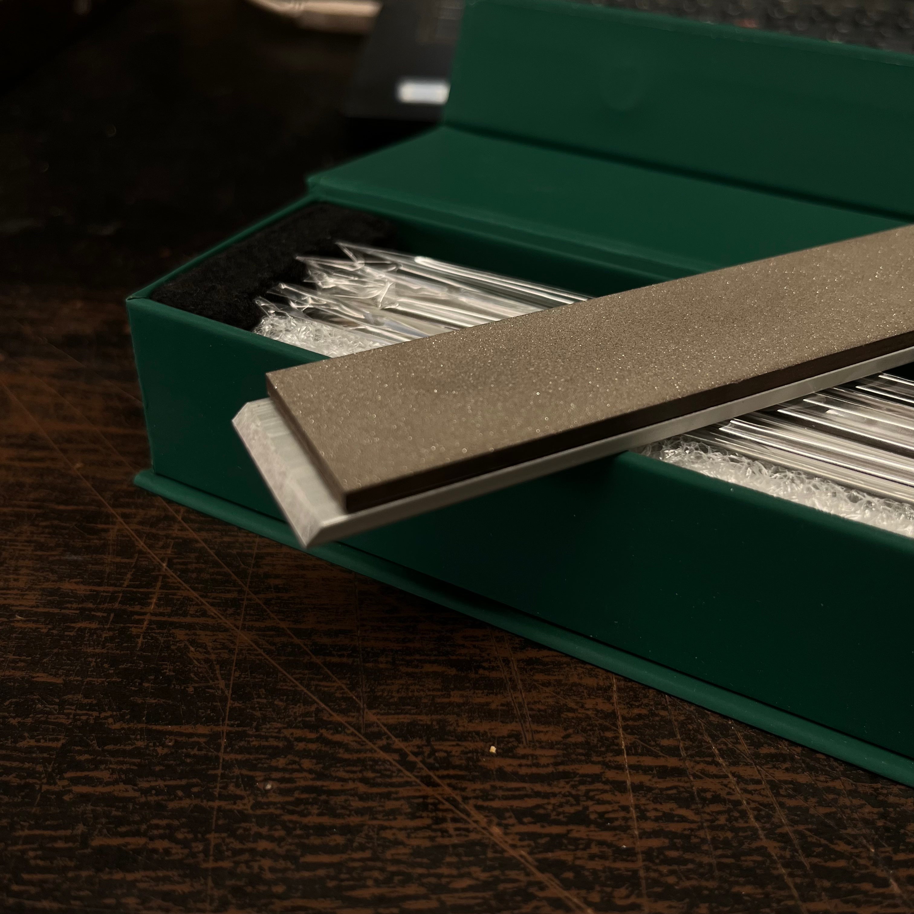 Cubic Boron Nitride Honing Sticks