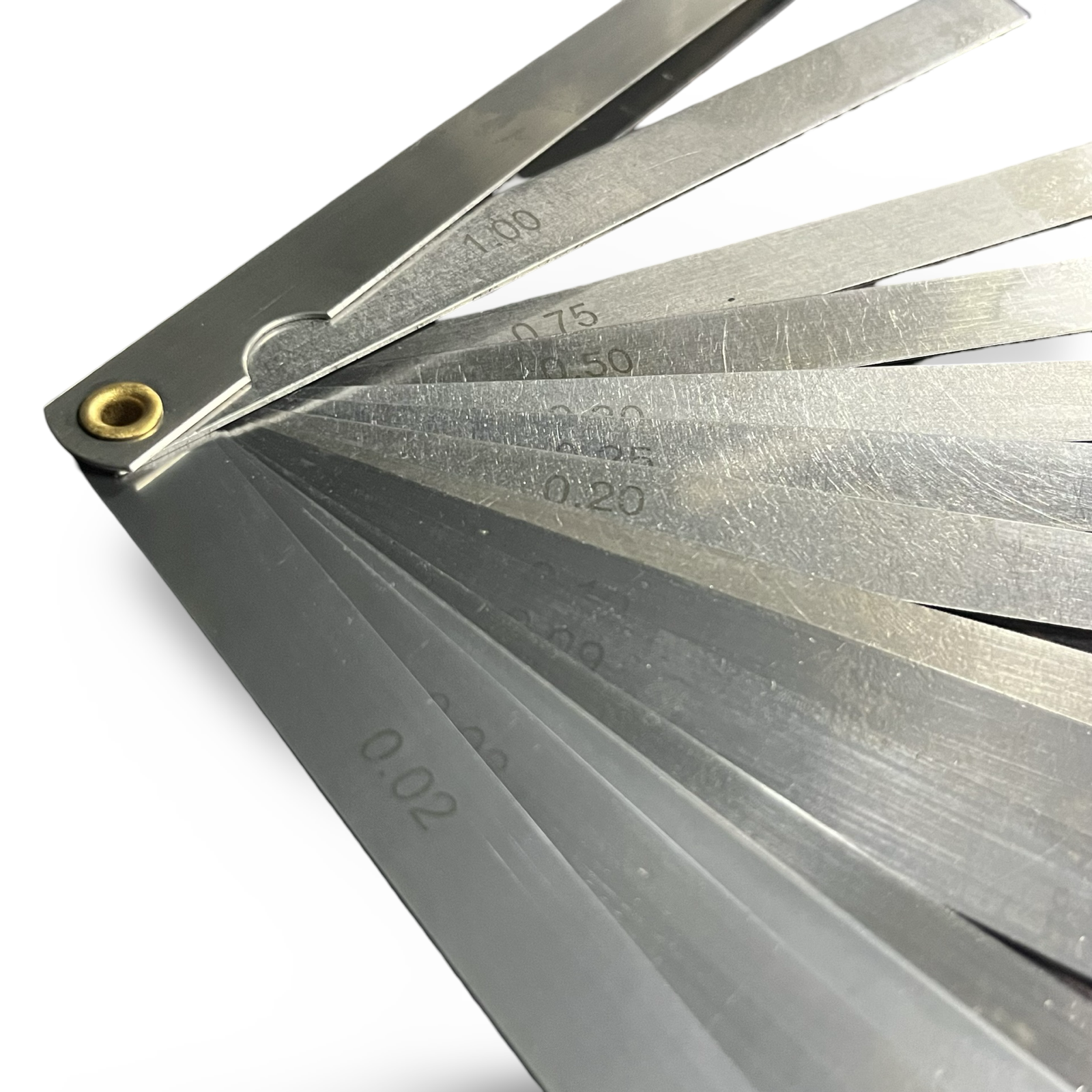 Shahe 150mm Metric Feeler Gauge – 17 Blades (0.02–1.00 mm)